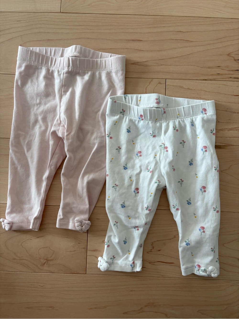 H&M Pink and White Floral Knotted Hem Leggings - 2 Pack